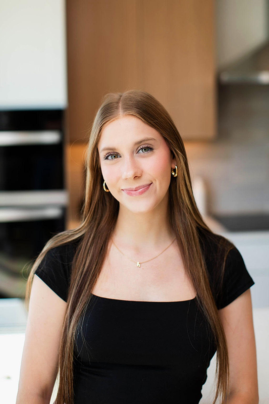 Portrait of Hailey Karas, REALTOR®.